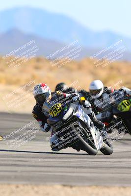 media/Jan-10-2025-CVMA Friday Practice (Fri) [[489e0da257]]/Group 4 and Trackday/Session 4 (Turn 16)/